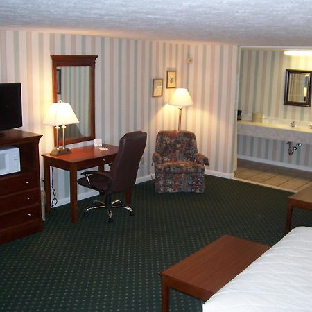 The Village Inn Harrisonburg Bagian luar foto