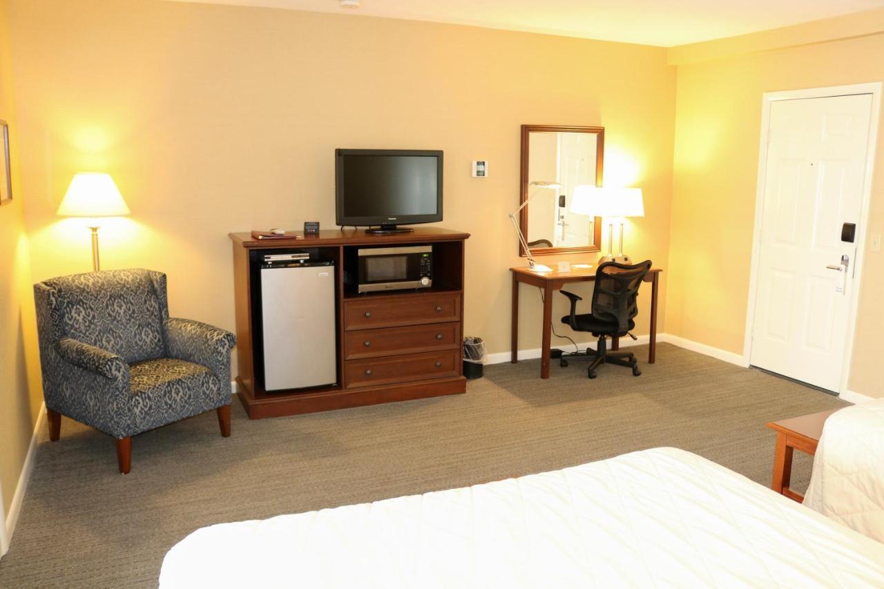 The Village Inn Harrisonburg Bagian luar foto